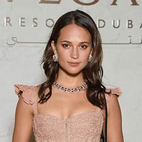 Alicia Vikander